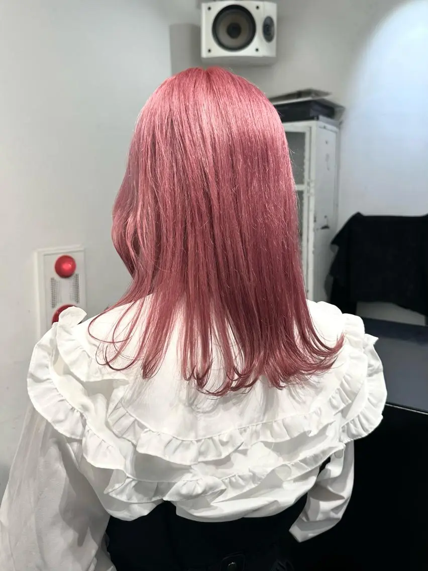 セミロング カラー ヘアカラー トリートメント 🎀ミカ/レイヤー/ 韓国ヘア/原宿🎀のヘアスタイル