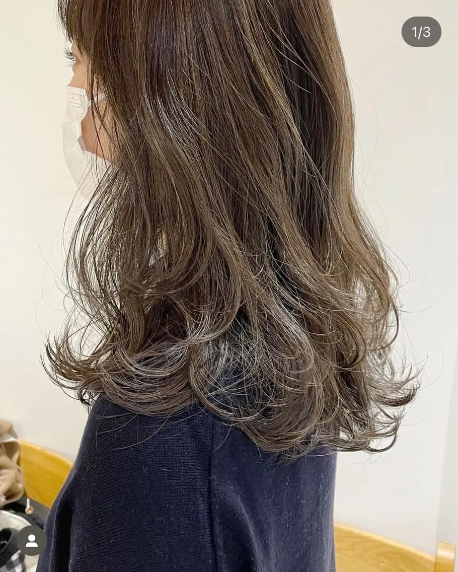 ロング 箱崎 凪沙のヘアスタイル