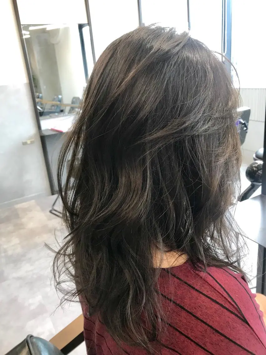 セミロング レイヤーカット カット ヘアカラー トリートメント 色気レイヤー& ショートはお任せ🌟のヘアスタイル