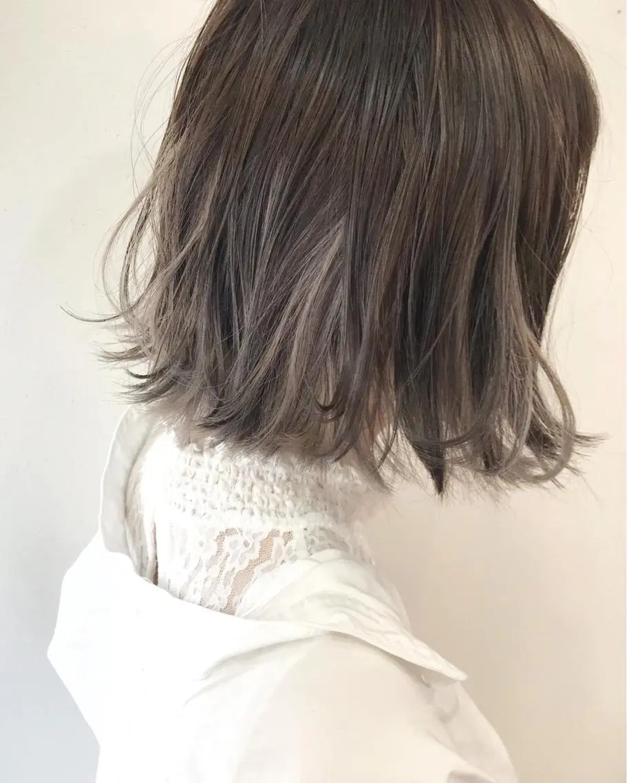 ショート カラー 須田 ゆかりのヘアスタイル