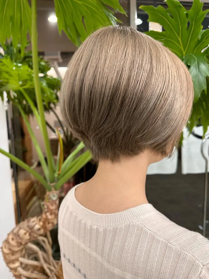 ショート カラー メンズカットパーマ/ ブリーチ高柳将太のヘアスタイル