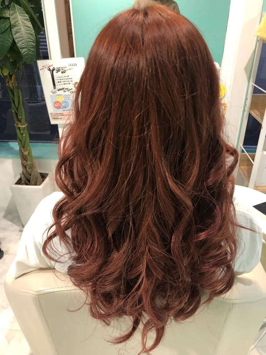ロング カラー ハイライトカラー ピンクカラー ハイライト 増田 結莉のヘアスタイル