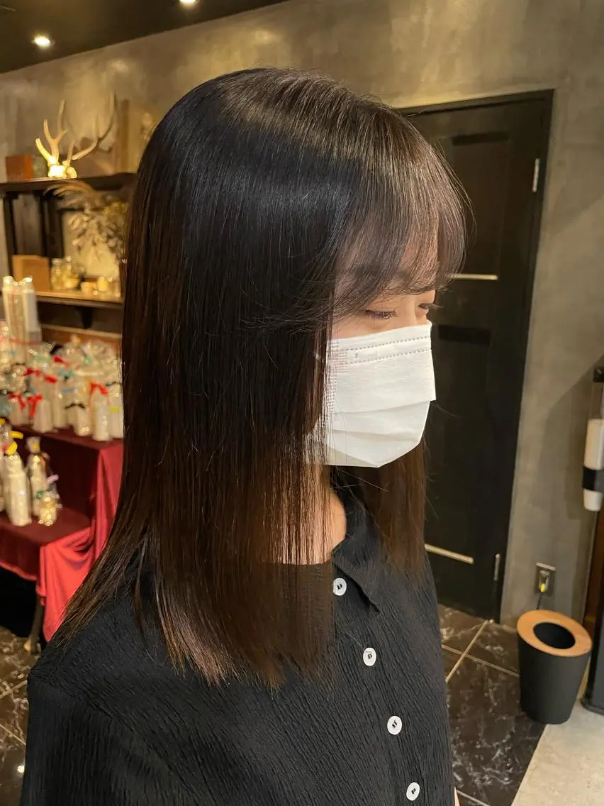 ミディアム ヘアアレンジ カット 縮毛矯正 トリートメント くびれレイヤー/艶 カラー　MADOKAのヘアスタイル