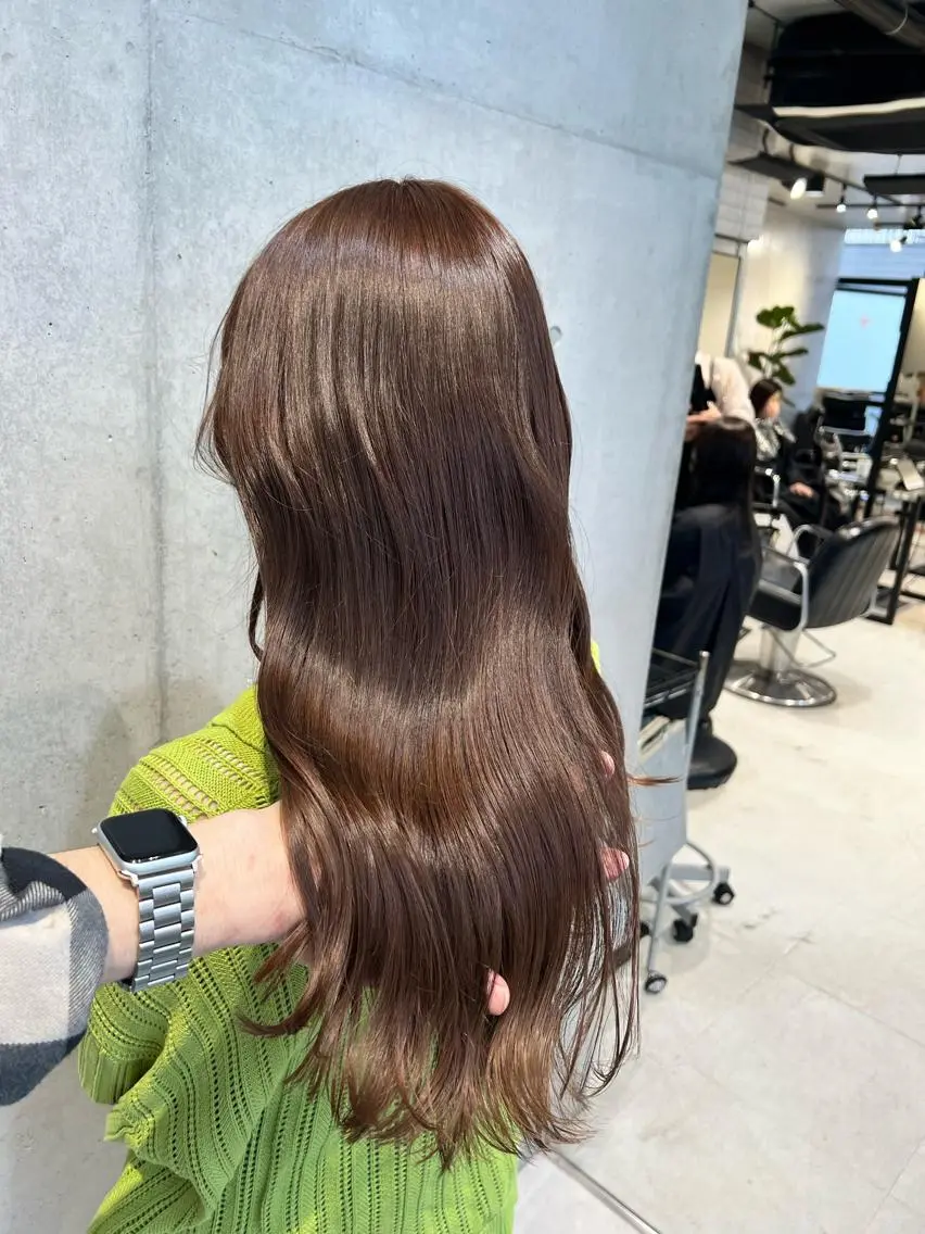 ロング カラー カット ヘアカラー トリートメント 赤みゼロ/透明感 カラー🌿KANTAのヘアスタイル