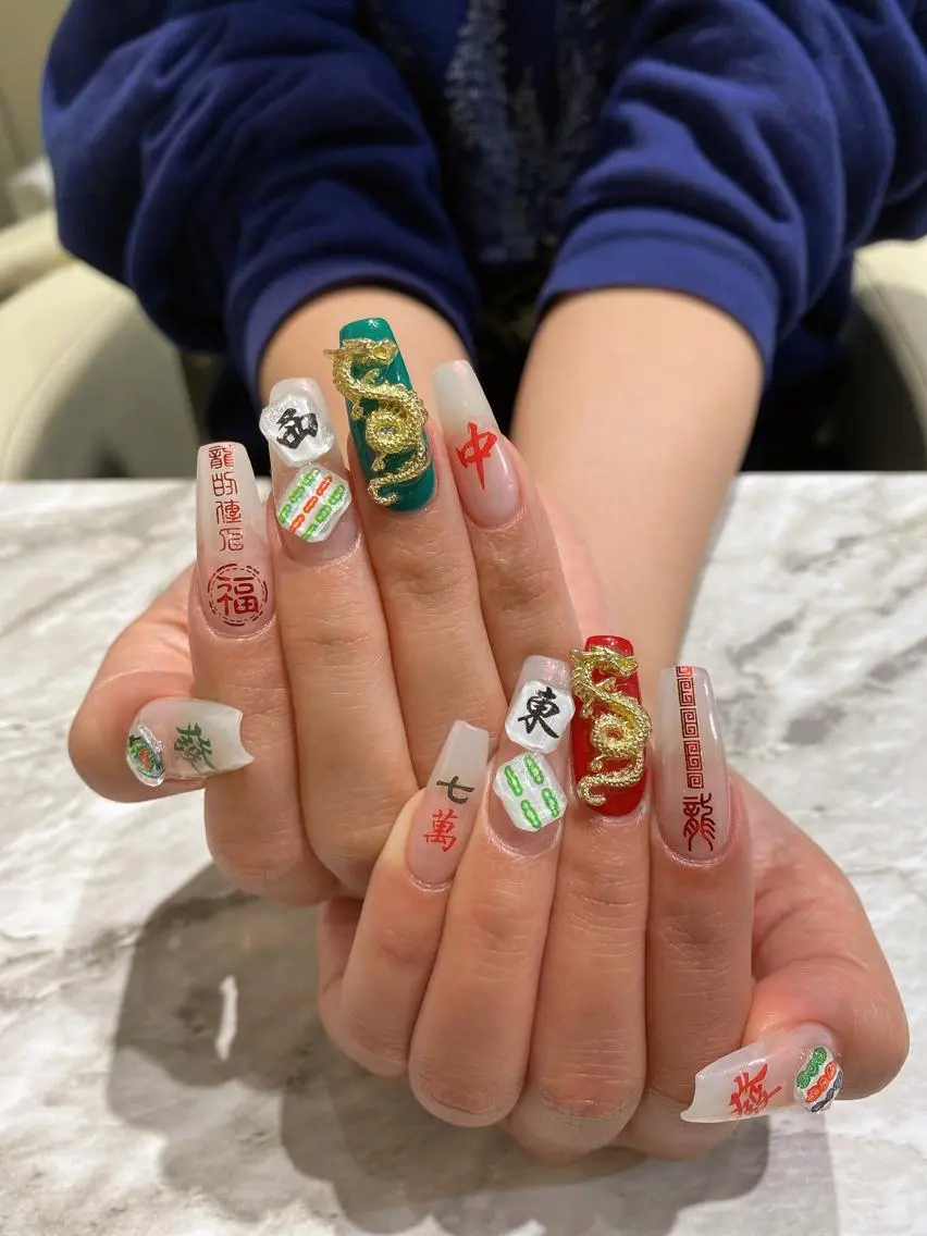 ネイル ハンドネイル フットネイル ハンドケア ✴︎:.｡. MAKI.｡.:✴︎のネイルデザイン