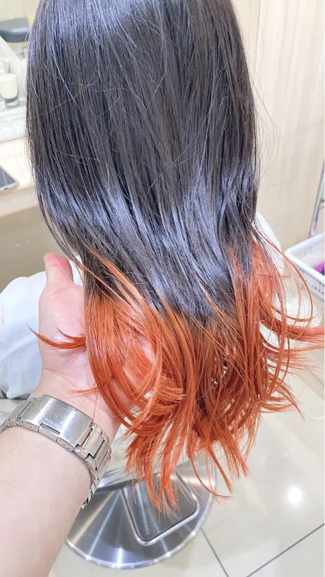 セミロング カラー ブリーチ グラデーションカラー オレンジ 髪質改善/茅ヶ崎 マツモト リョウのヘアスタイル
