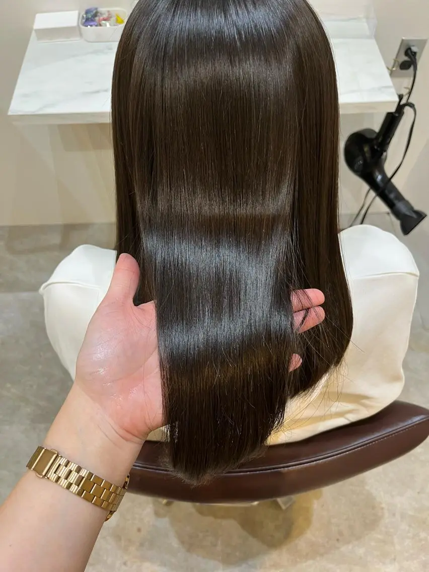 セミロング カット トリートメント 【髪質改善　艶髪】 布川　莉穂のヘアスタイル