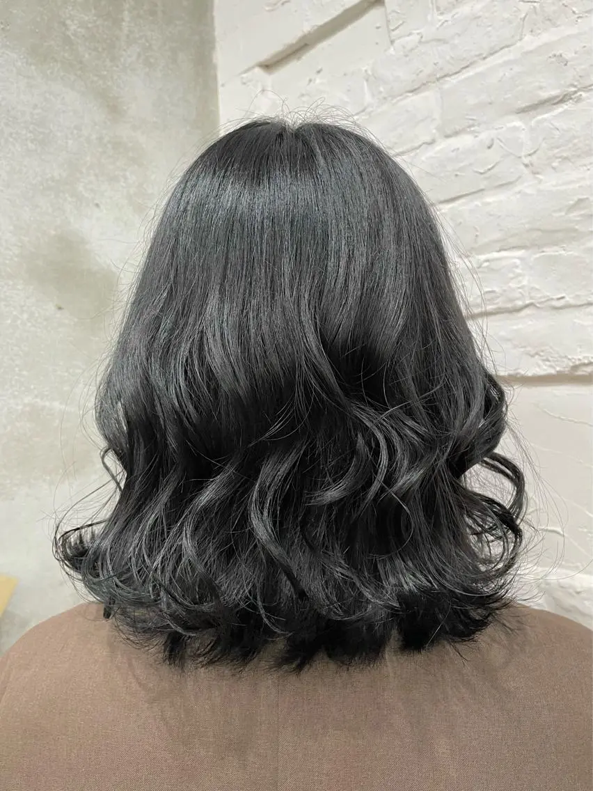 ミディアム カラー 黒髪 ヘアカラー トリートメント 【ピンク/韓国ヘア/ ヘアセット】亜海のヘアスタイル