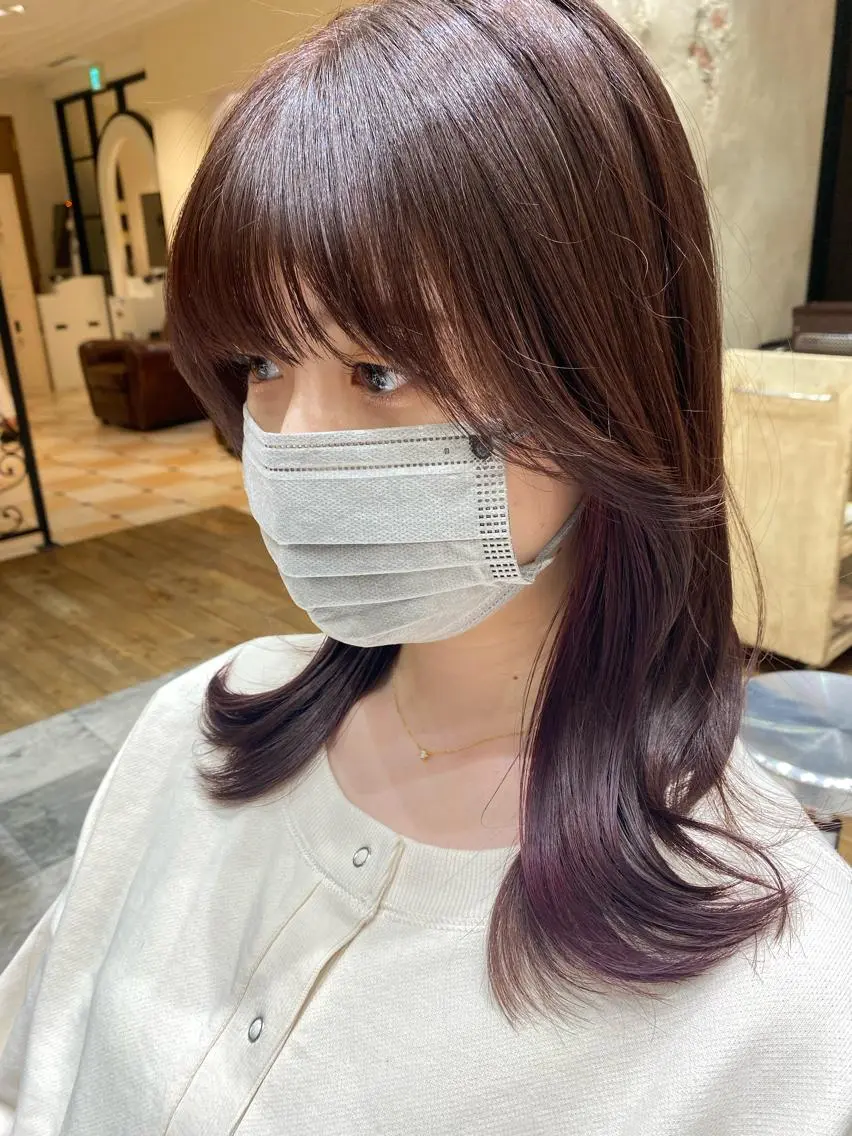 セミロング カラー ブラウンカラー イヤリングカラー インナーカラー ピンクカラー ピンクブラウン 顔周り/くびれヘア 韓国ヘア💕風間るなのヘアスタイル