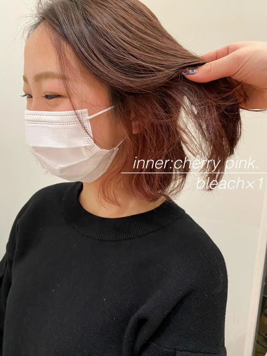 ミディアム カラー インナーカラー 小林 夢羽のヘアスタイル