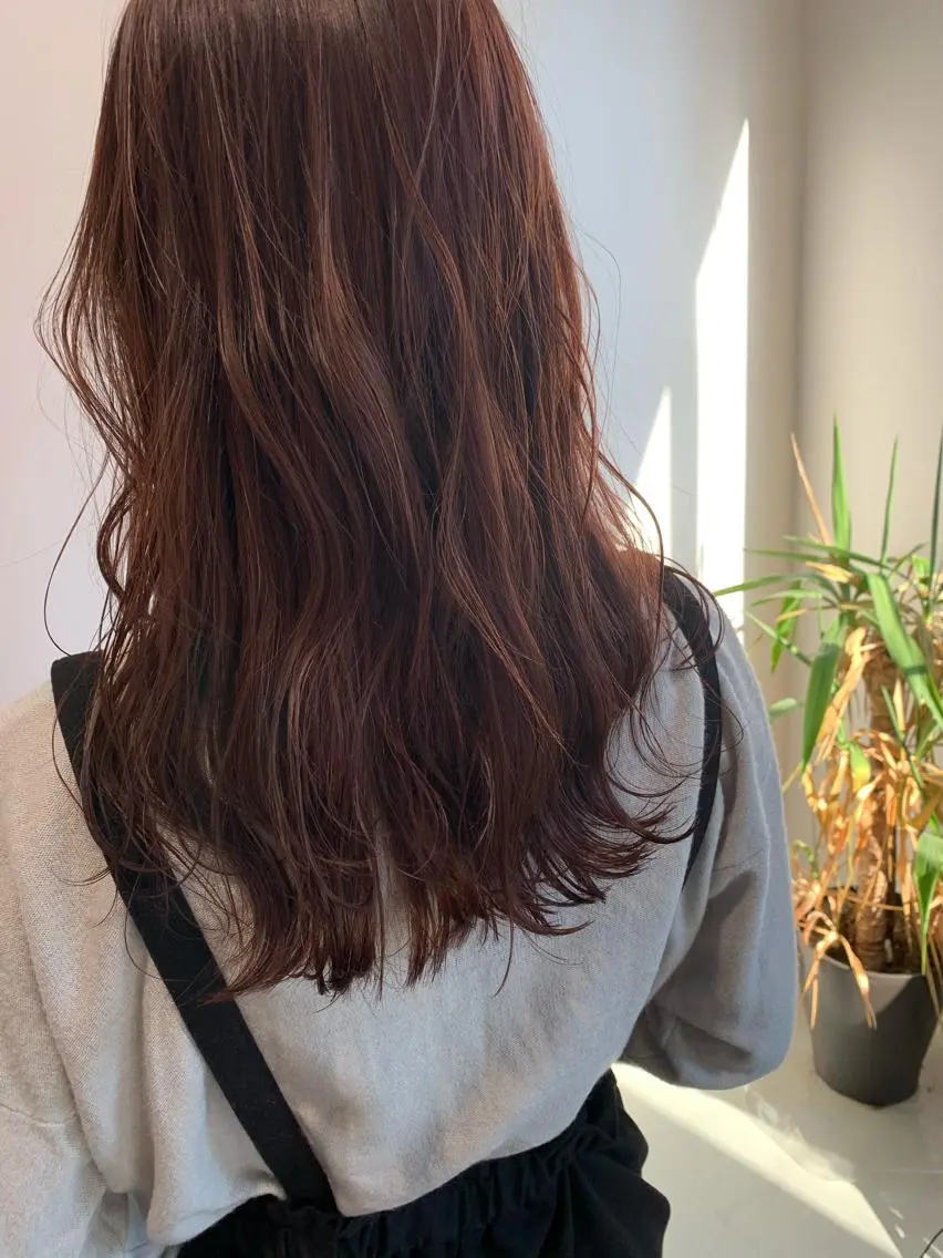 セミロング カラー ボルドーカラー "小顔カット" Fuko.のヘアスタイル