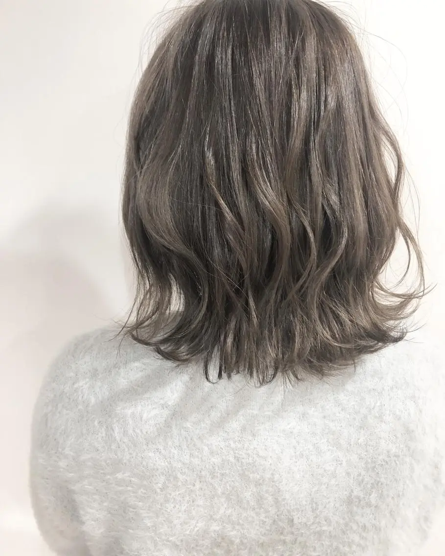 ミディアム ボブ カット ヘアカラー 夜23時まで予約🉑 reverieあきらのヘアスタイル