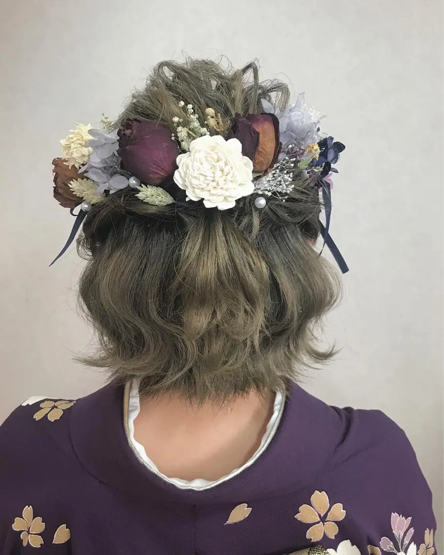 ショート ヘアアレンジ 成人式 ボブ 荒木 ひろかのヘアスタイル