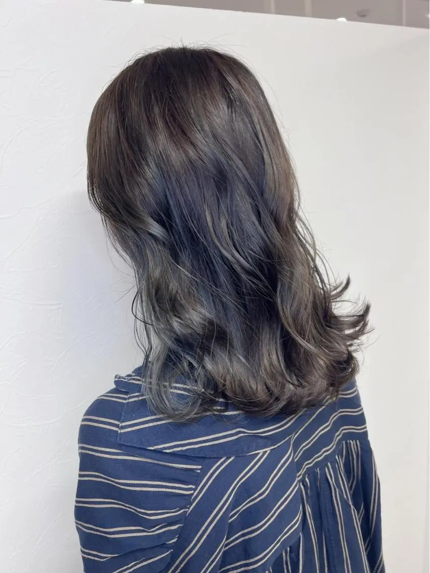 セミロング カラー カット ヘアカラー トリートメント Sol plusのヘアスタイル
