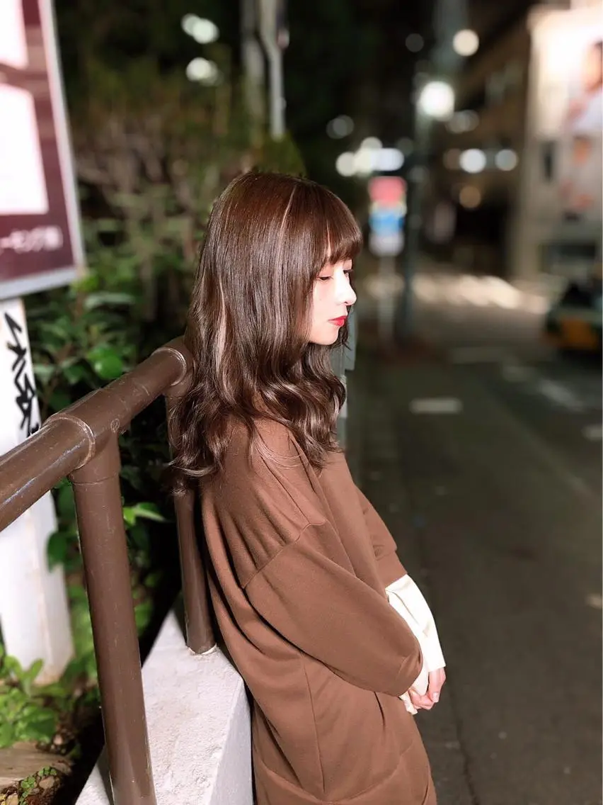 セミロング カラー ハイライトカラー エクステ ハイライト 韓国カラーエクステ 👑代表渡部雅己👑のヘアスタイル