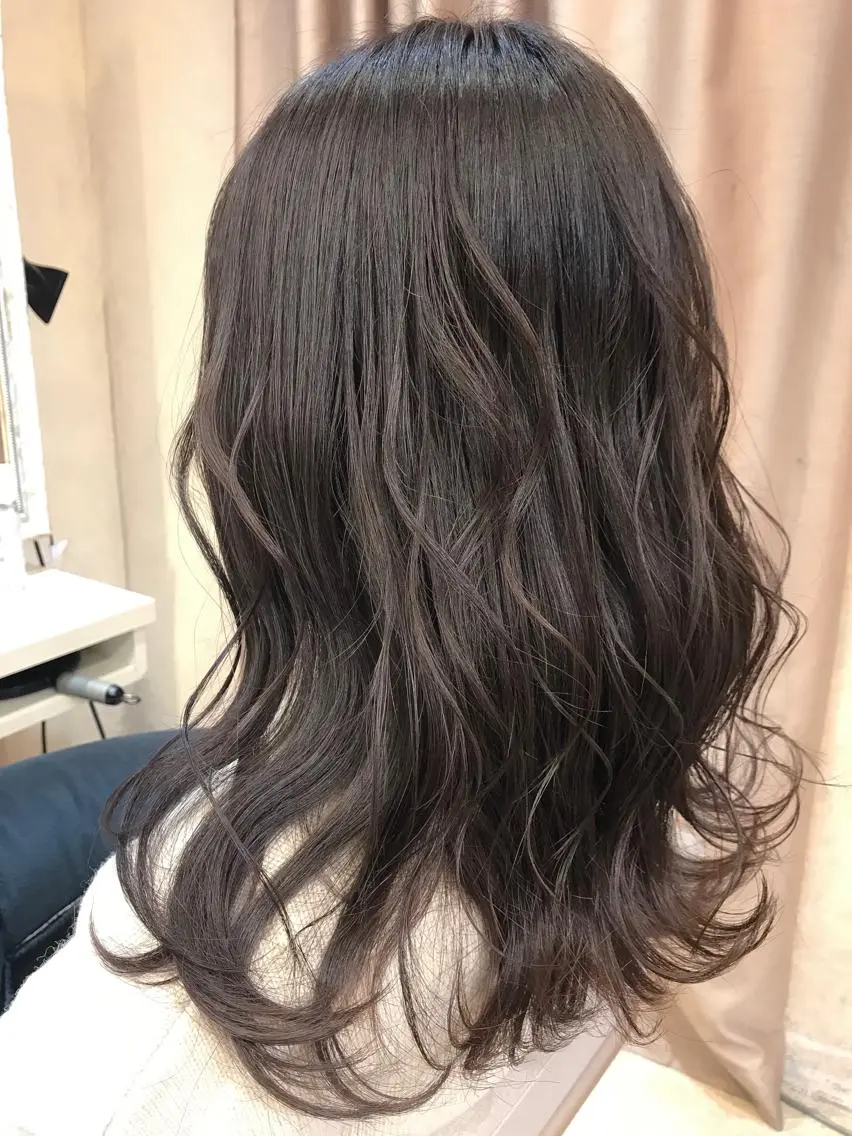 ミディアム カラー アッシュ イルミナカラー ピンクカラー ピンクアッシュ 【透明感、艶髪】西村 有司のヘアスタイル