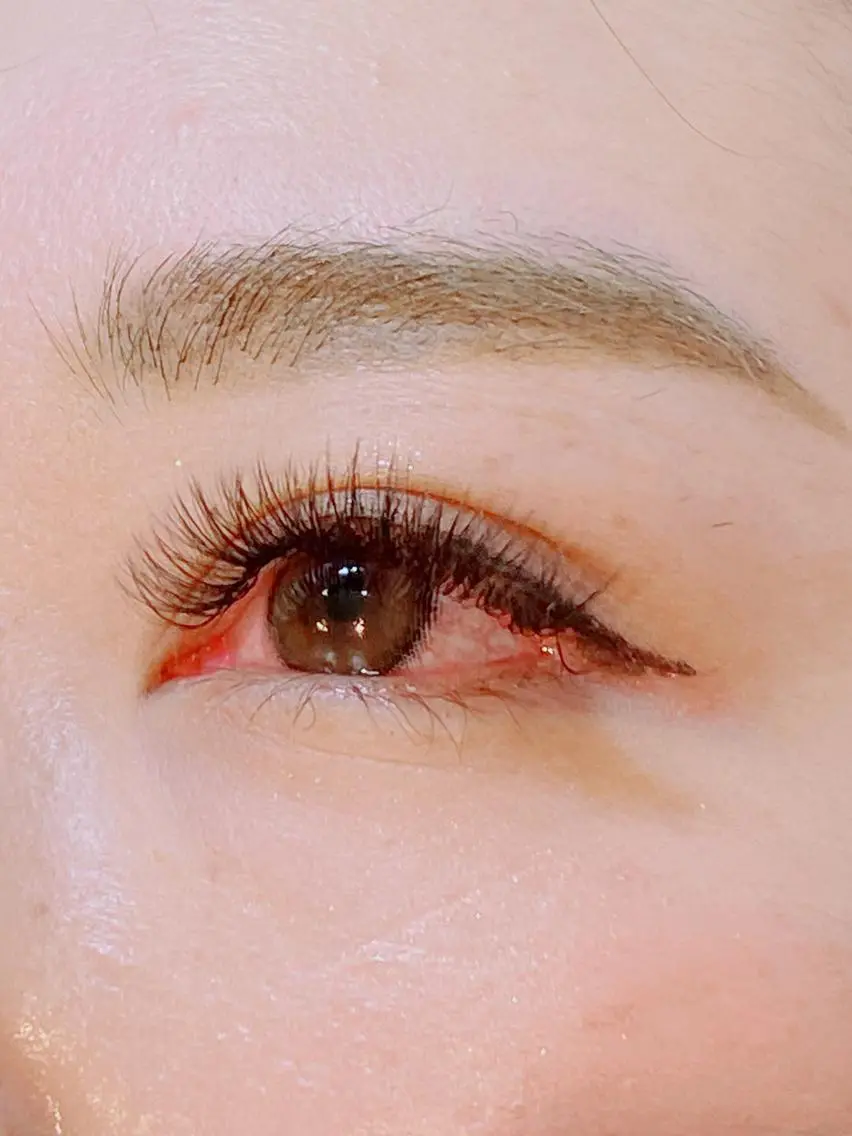 マツエク・マツパ ボリュームラッシュ EYE CHARMANTのマツエク・マツパデザイン