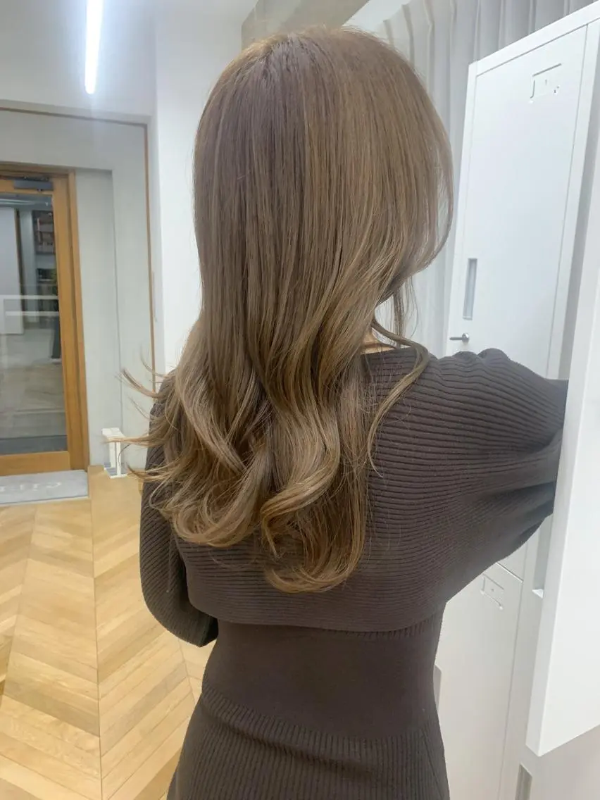 ロング カラー cirrus🕊 山縣あかりのヘアスタイル