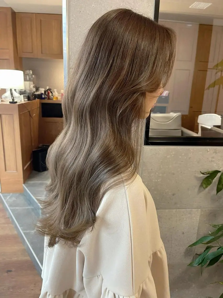 ロング 開發 智也のヘアスタイル