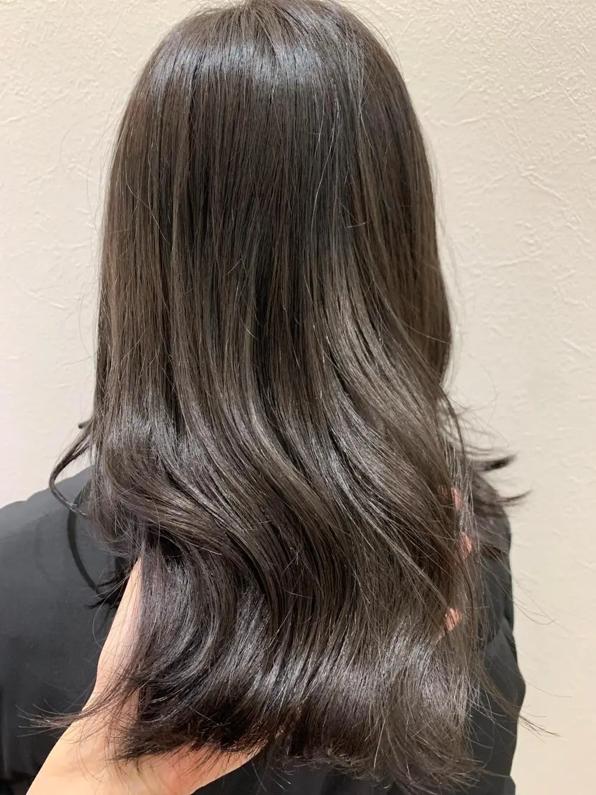 ロング カラー 透明感カラー グレージュ オリーブグレージュ オリーブグレー オレンジ hubhair レイヤー/透明感のヘアスタイル