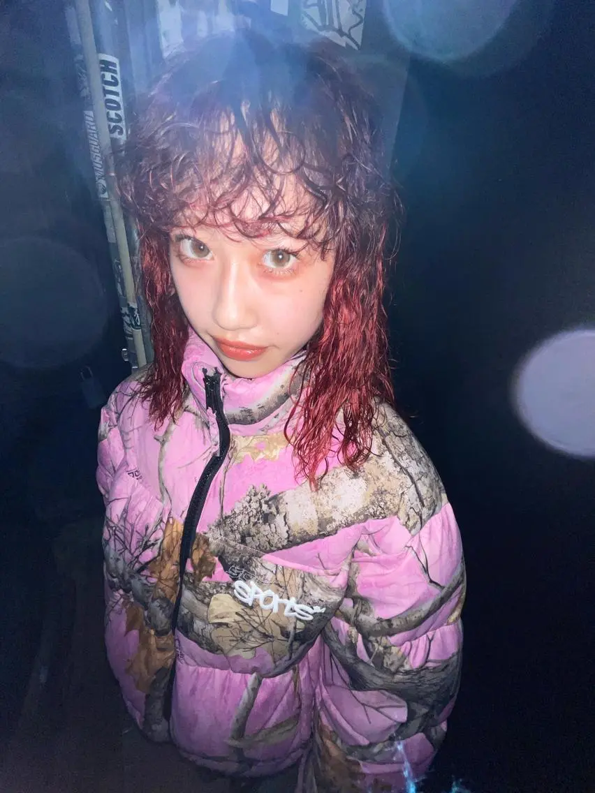 ロング パーマ ツイストスパイラルパーマ ボブ ハイライト 髪質改善 韓国風ヘア パーマ スパイラルパーマ 🌐hina⭐️のヘアスタイル