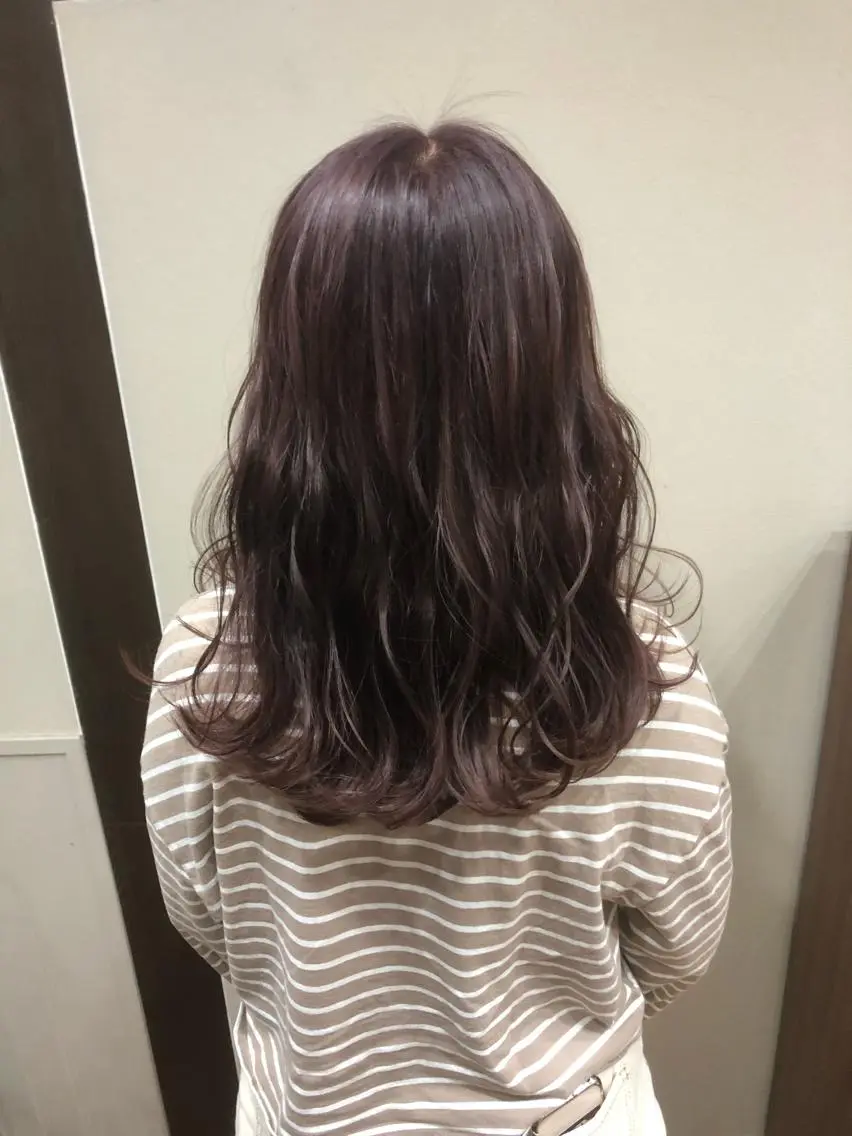 セミロング カラー ラベンダーカラー 東條 克義のヘアスタイル