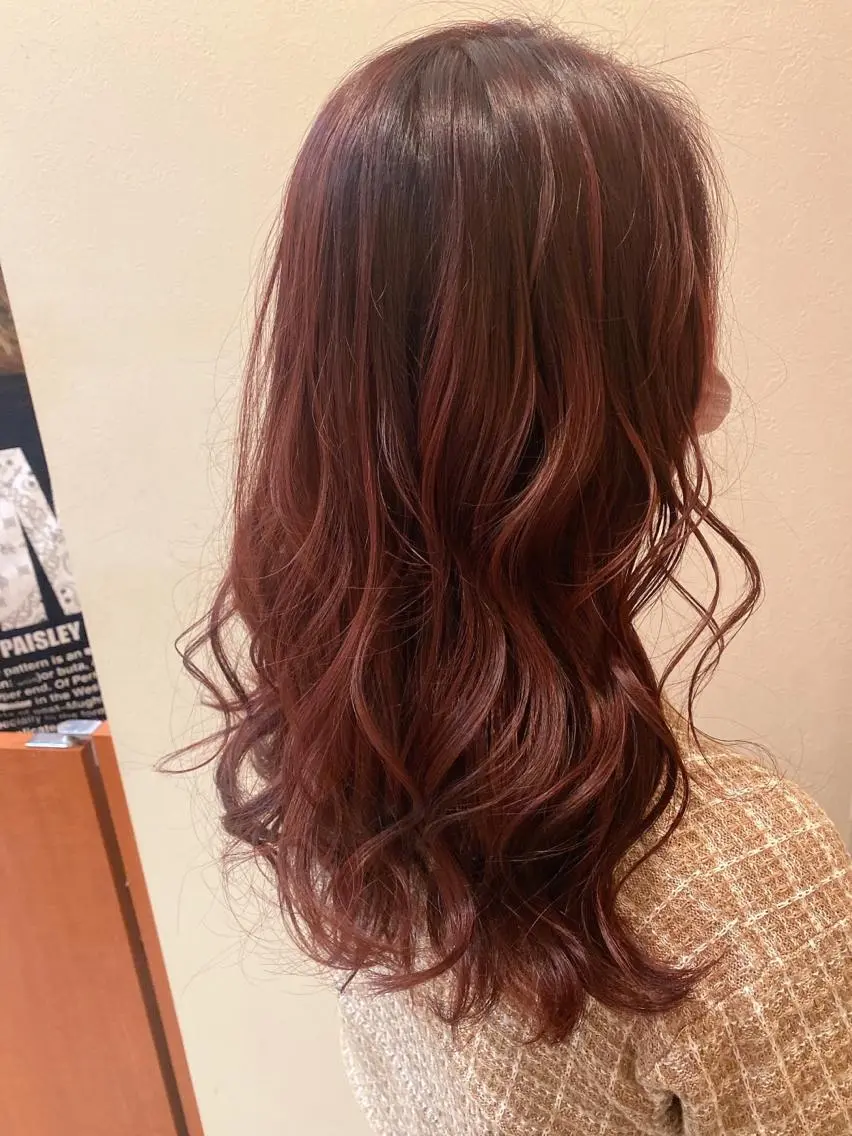 ロング カラー パーマ ヘアアレンジ ブラウンカラー ピンクカラー ピンクブラウン シールエクステ専門店 Spira藤崎宮のヘアスタイル