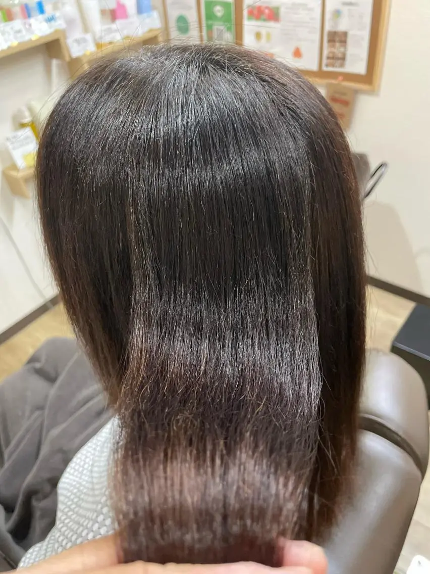セミロング パーマ 酸性ストレート ストレートパーマ 縮毛矯正 竹川 光子のエステ・リラクイメージ