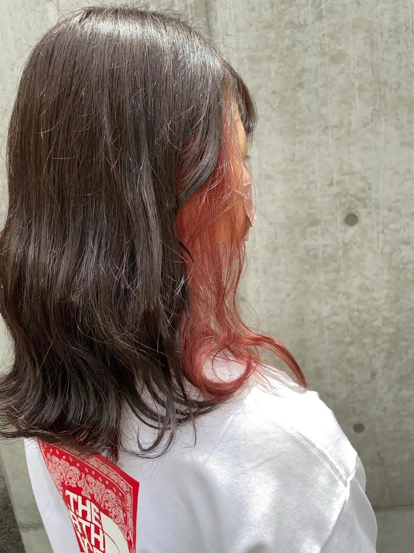 セミロング ヘアカラー 大山 まどかのヘアスタイル
