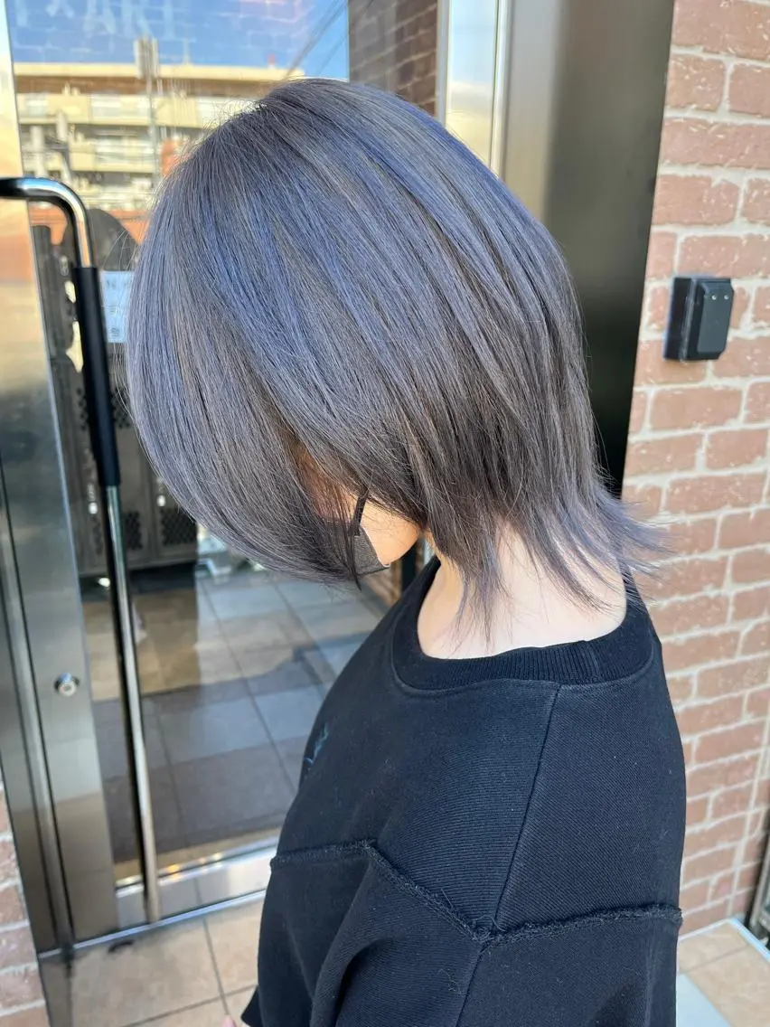 ミディアム カラー パーマ ヘアアレンジ メンズ キッズ ネイル マツエク・マツパ アイブロウ メンズブリーチ メンズハイライト メンズインナーカラー メンズ韓国風 ブリーチ 久木原 ゆりのヘアスタイル
