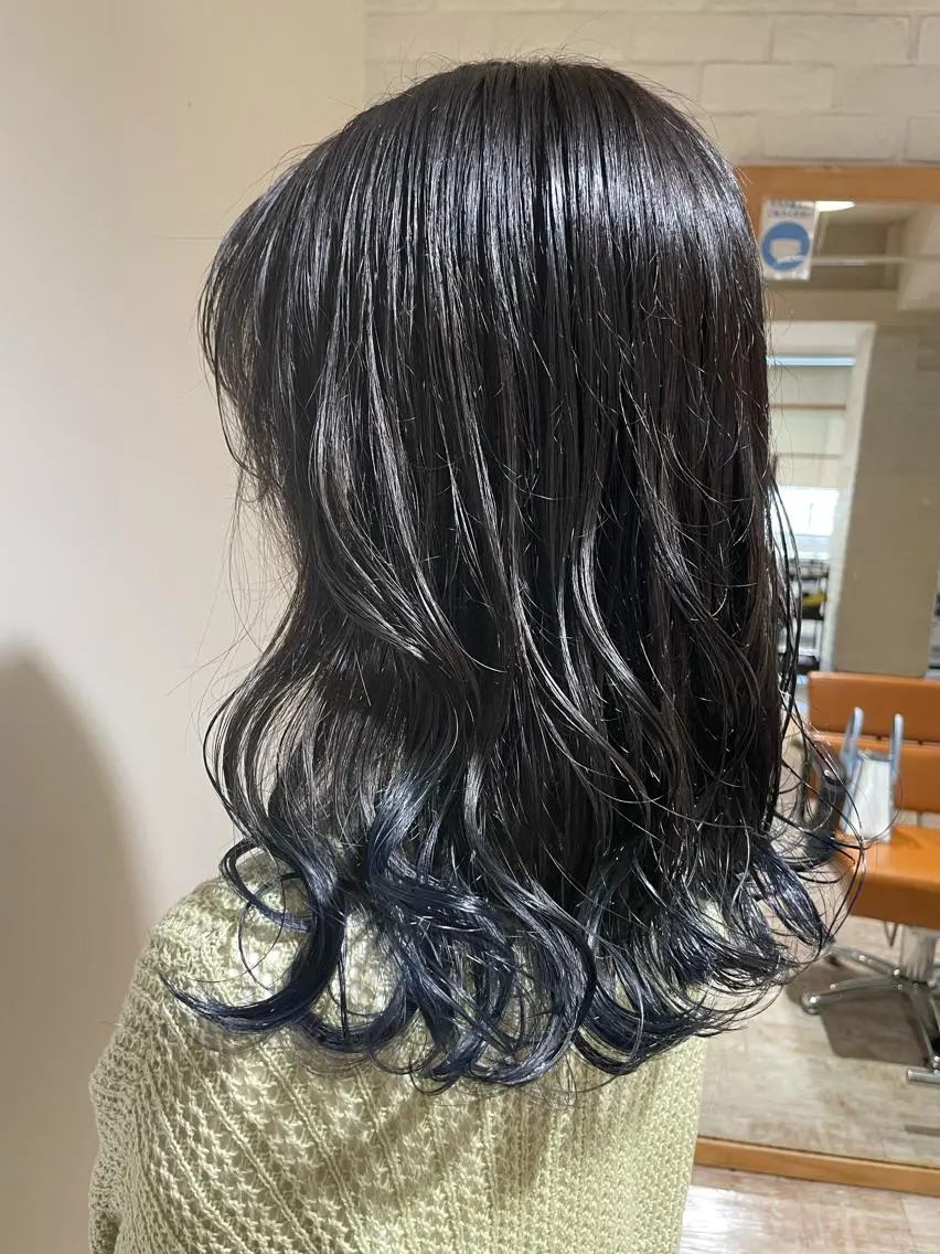 ミディアム カラー グラデーションカラー . NANAのヘアスタイル