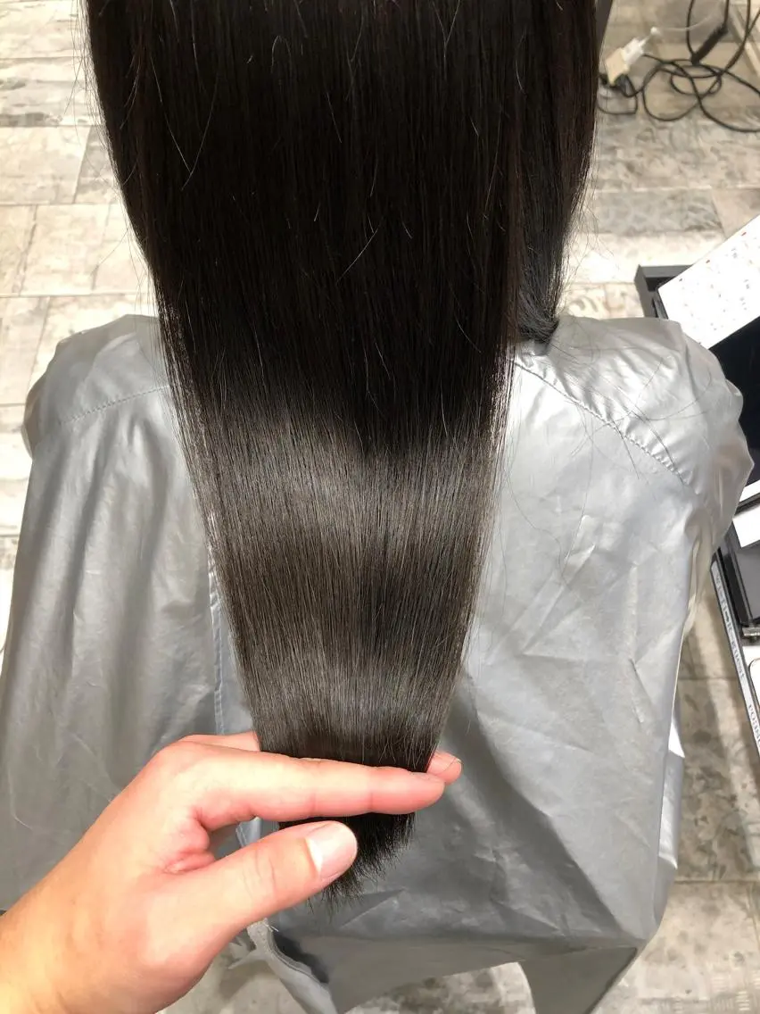 ミディアム カラー パーマ バレイヤージュ ブリーチ ケアブリーチ ダブルカラー ハイライトカラー カット ヘアカラー 縮毛矯正 トリートメント 銀座✨レイヤーカット 顔まわり/坂本亜裟海のヘアスタイル