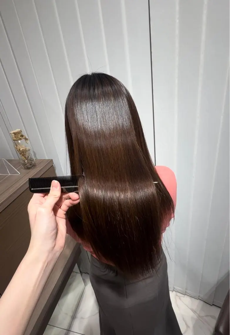 ロング パーマ ブリーチモデル✂︎ カラー特化✨ひかり/のヘアスタイル