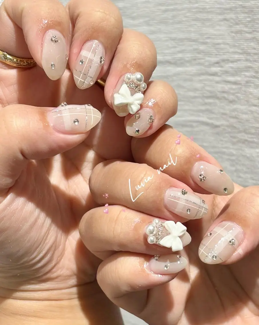 ネイル ハンドネイル 🍒Luvia ワンホンネイルのネイルデザイン