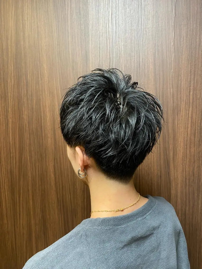 ショート メンズ メンズ特化BARB ERCLASSICSのヘアスタイル