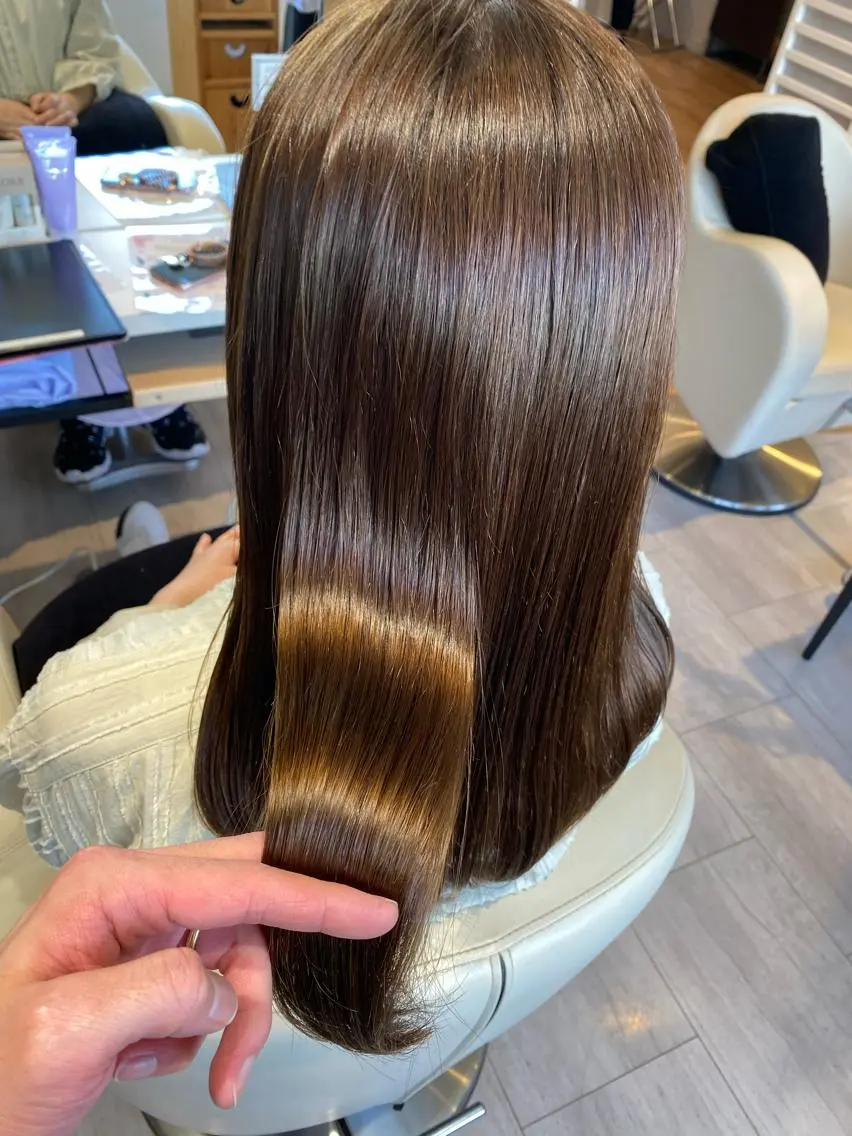 ロング カラー ヘアアレンジ ベージュカラー 金子 富士のヘアスタイル