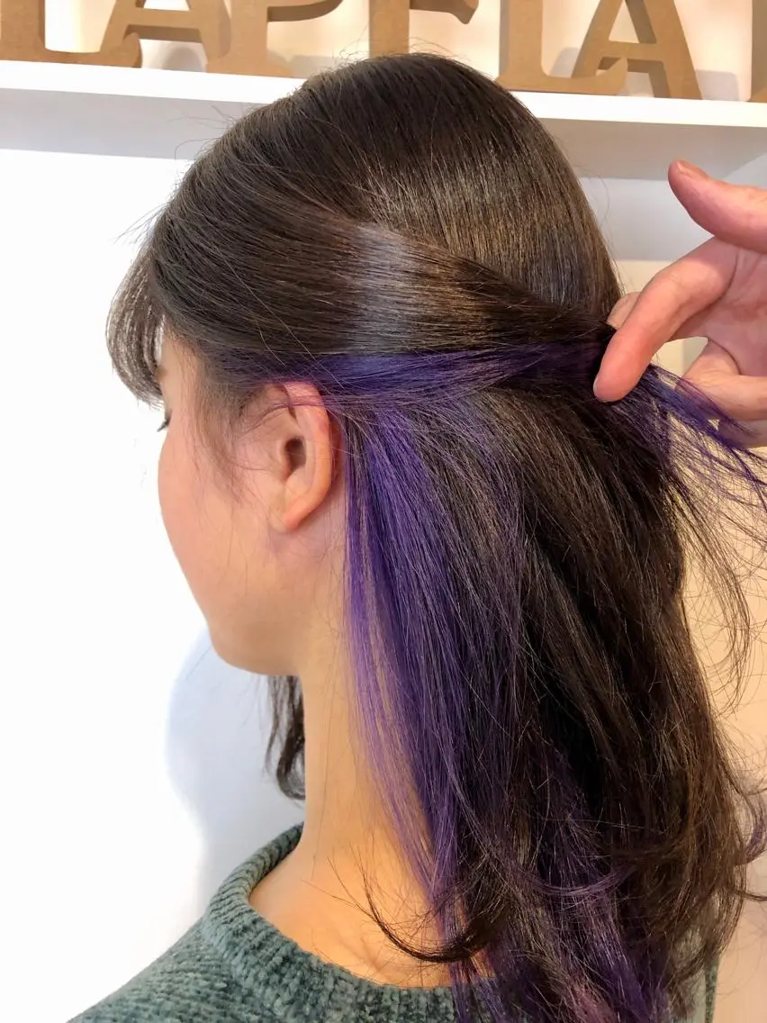 セミロング カラー トップ スタイリストのヘアスタイル