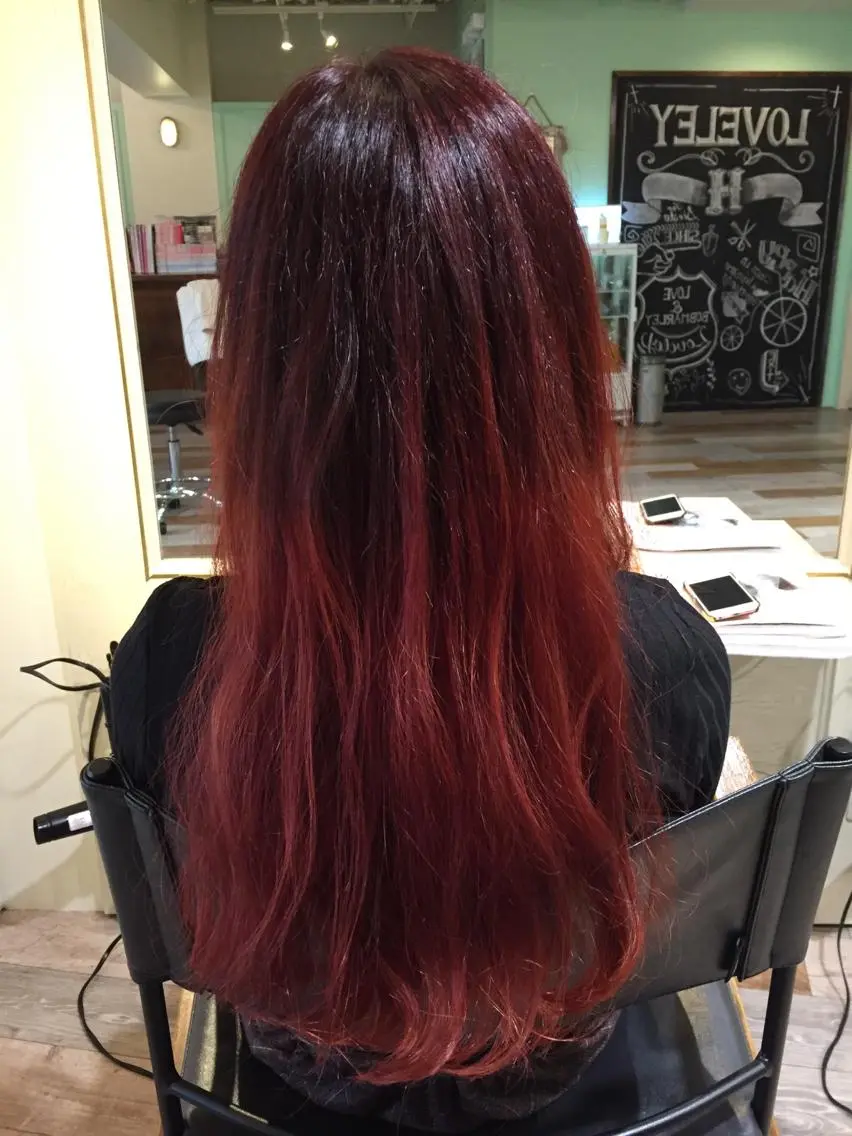 ロング カラー レッドカラー カット ヘアカラー トリートメント ヘッドスパ TOPstylist ✂️フセケイタ✂️のヘアスタイル