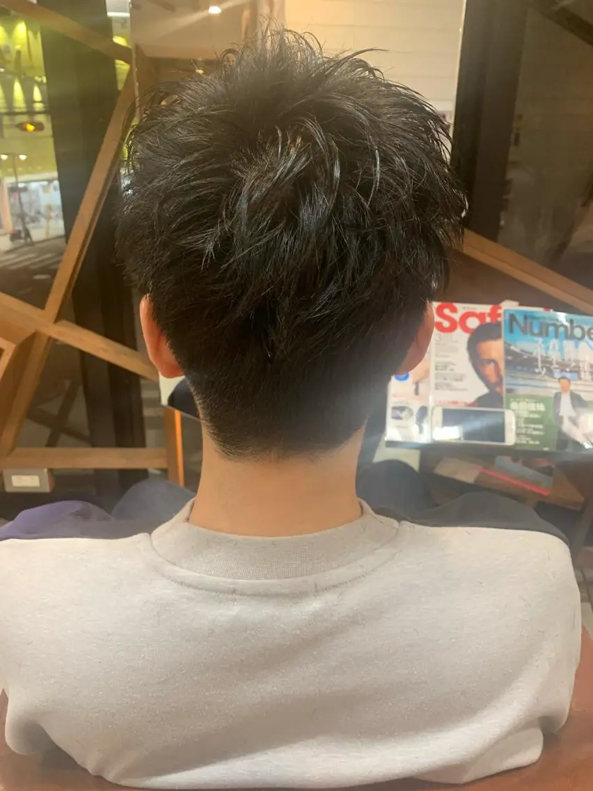 メンズ 吉田 茉生のヘアスタイル