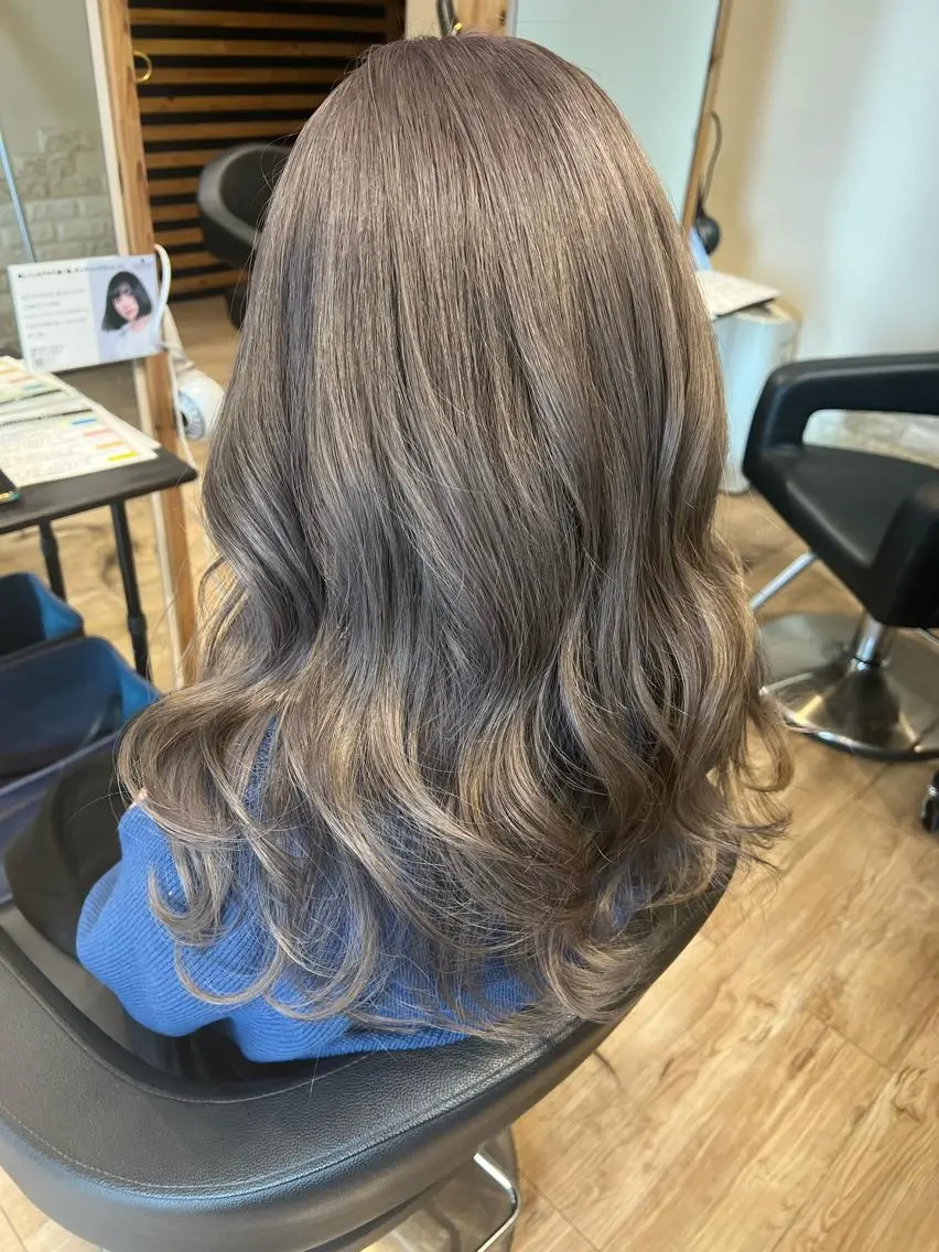 カラー ヘアカラー 早川 真幸のヘアスタイル