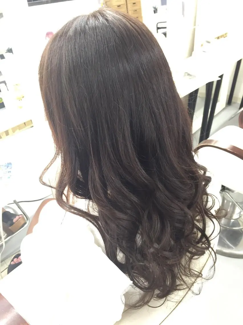 ロング カラー ヘアアレンジ イルミナカラー 枝毛カット&髪質改善 満足NO.1岡しゃんのヘアスタイル
