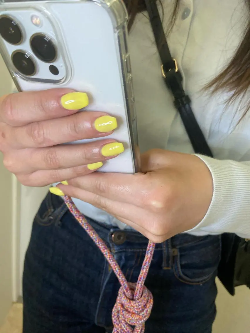 ネイル ワンカラーネイル 黄色 salon de oct.のネイルデザイン