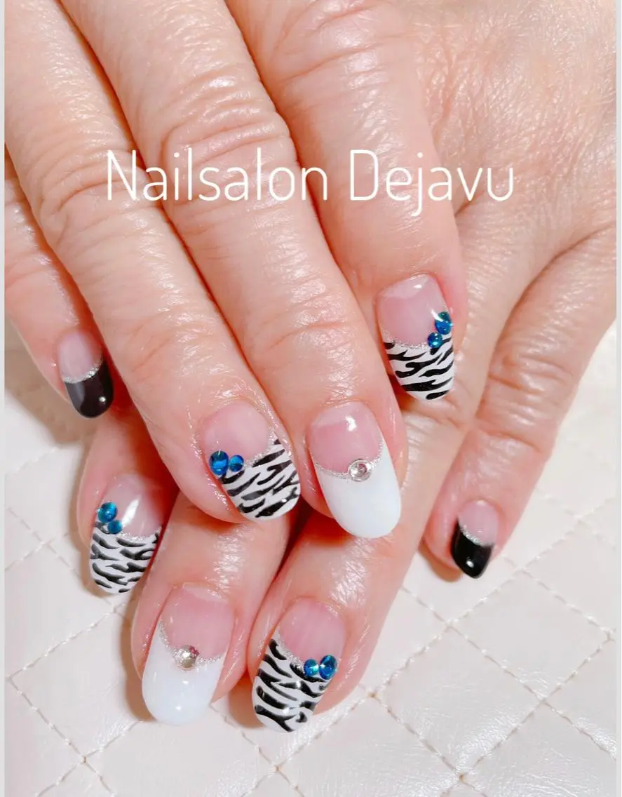 ネイル アニマル柄 アートネイル ハンドネイル Nail salon Dejavu 🌿のネイルデザイン