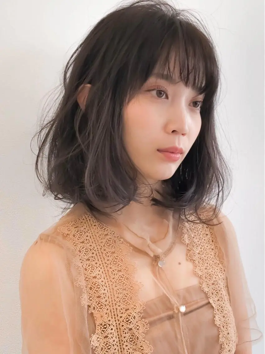 ミディアム 似合わせカット 迫留由弥のヘアスタイル