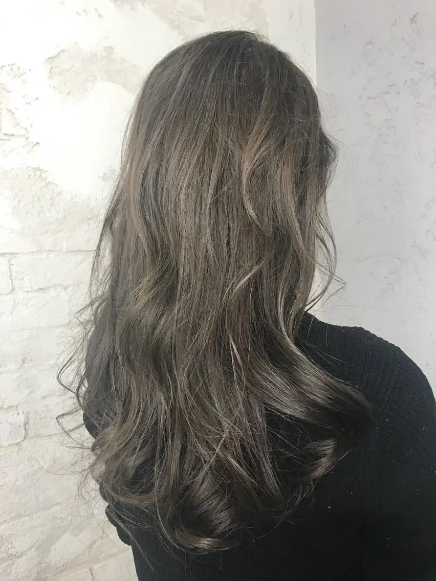 ロング カラー 🌈白髪ぼかし特化 🌈naokoのヘアスタイル
