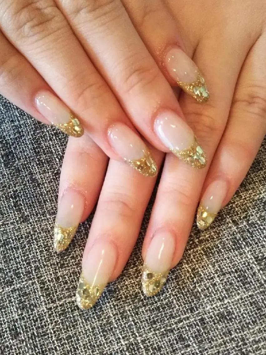 ネイル フレンチネイル キラキラネイル ハンドネイル private salon mieのネイルデザイン