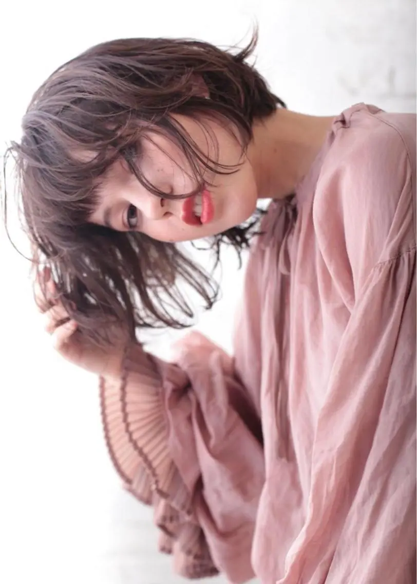 ショート カラー カット ヘアカラー 佐藤 花帆のヘアスタイル