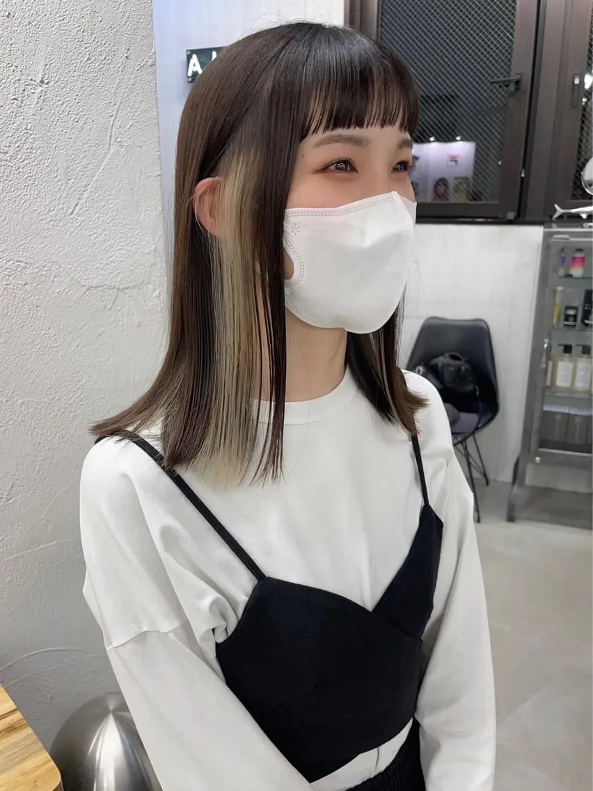 ミディアム カラー インナーカラー 🧸艶々韓国ヘア 🧁mizunaのヘアスタイル