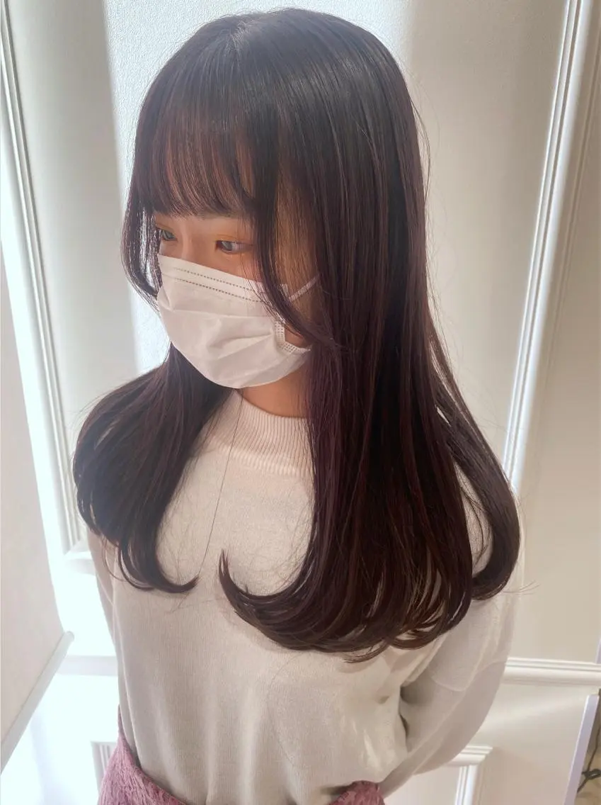 ロング カラー ハイライトカラー イルミナカラー ラベンダーカラー ハイライト カット ヘアカラー トリートメント 小顔レイヤー/ ベージュ🤍Rieのヘアスタイル