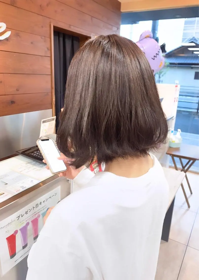 ミディアム ミディアムレイヤー ボブ レイヤーカット ヘアカラー レイヤー/艶髪カラー 森本くるみのヘアスタイル
